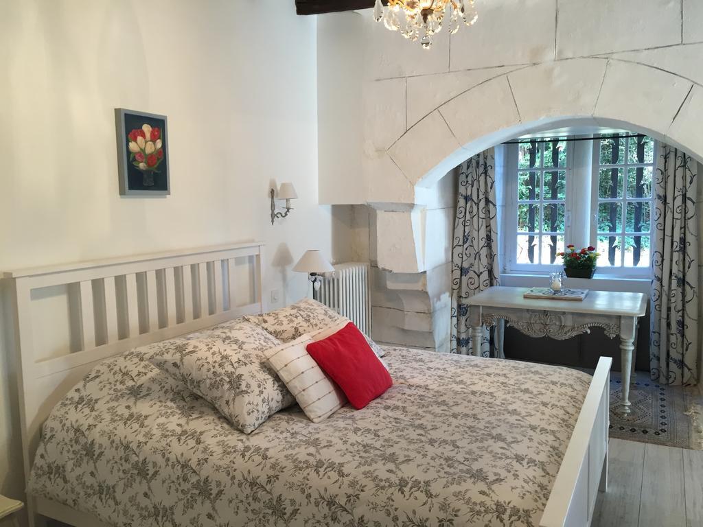 Loire Valley Medieval Getaway Rochecorbon Exterior foto
