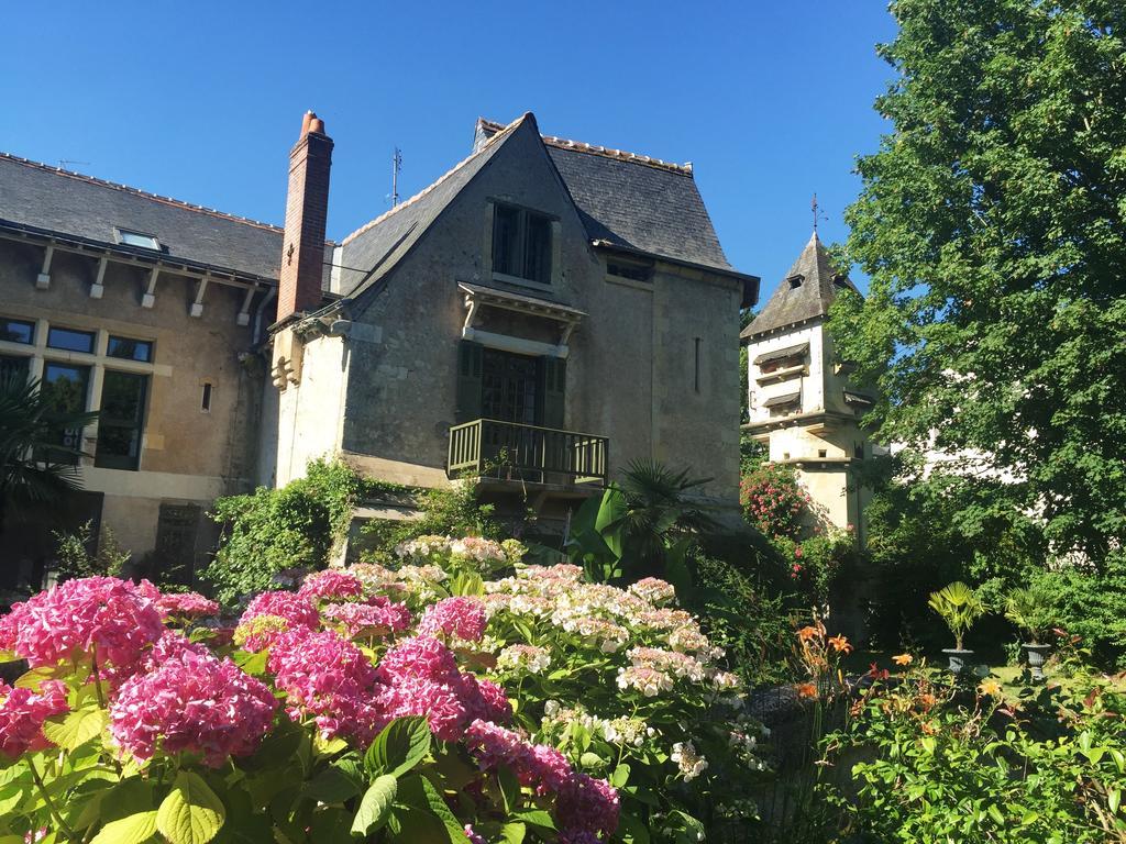 Loire Valley Medieval Getaway Rochecorbon Exterior foto
